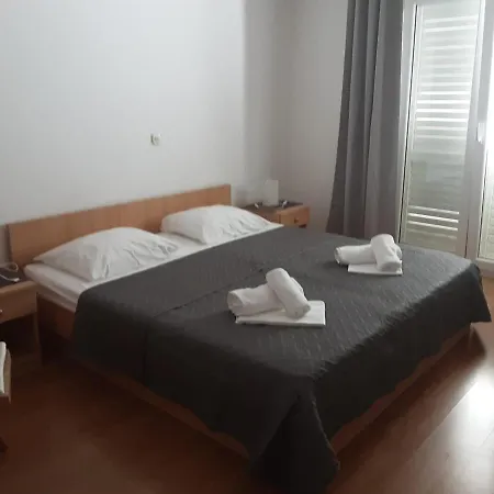 Zvonko Apartamento *