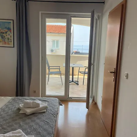 Apartment Zvonko Makarska