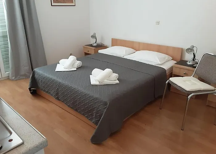 Zvonko Apartment Makarska